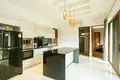 Villa de tres dormitorios 293 m² Rawai, Tailandia