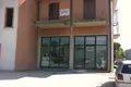 Propiedad comercial 520 m² en Terni, Italia