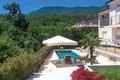 4 bedroom Villa 240 m² Bregi, Croatia