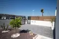 Villa de tres dormitorios 271 m² Almoradi, España