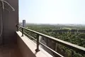 Appartement dans un nouvel immeuble Appartement avec piscine proche plage à Mersin Çeşmeli.