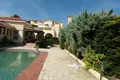 4 bedroom Villa 600 m² Kineta, Greece