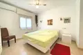 6-Schlafzimmer-Villa 240 m² Calp, Spanien