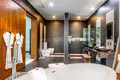 Villa 4 chambres 2 700 m² Kamala, Thaïlande