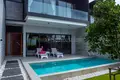 Villa de tres dormitorios 303 m² Phuket, Tailandia