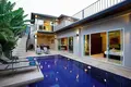 villa de 5 dormitorios 450 m² Phuket, Tailandia