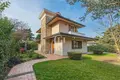 3 bedroom villa 195 m² Lonato del Garda, Italy