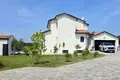 Вилла 4 спальни 280 м² Умаг, Хорватия