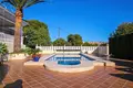 4-Schlafzimmer-Villa 258 m² la Nucia, Spanien