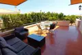 Вилла 4 спальни 600 м² la Nucia, Испания