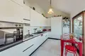 Villa de 6 habitaciones 198 m² Herceg Novi, Montenegro