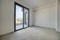 Mieszkanie 3 pokoi 150 m² Empa, Cypr