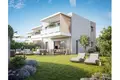 Villa s bassejnom i sadom