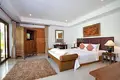 Villa 8 Schlafzimmer 850 m² Phuket, Thailand