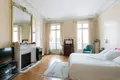Квартира 4 спальни 245 м² Париж, Франция