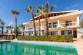 villa de 5 dormitorios 514 m² Torrevieja, España