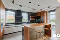 4 bedroom house 400 m² Jurmala, Latvia