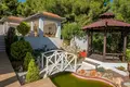 5-Schlafzimmer-Villa 329 m² l Alfas del Pi, Spanien