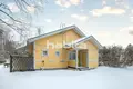 Casa 3 habitaciones 82 m² Tyrnaevae, Finlandia