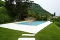 6-Zimmer-Villa 350 m² Garda, Italien