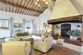 Villa 9 bedrooms 610 m² San Gimignano, Italy