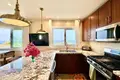 Дом 7 спален 604 м² West Bay, Гондурас