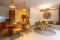 Villa mit 2 Schlafzimmern  Kerobokan Kelod, Indonesien