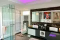 Вилла 3 спальни 329 м² Патонг, Таиланд