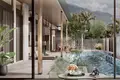Complexe résidentiel New complex of villas with swimming pools and green areas close to bang Tao Beach, Phuket, Thailand