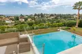 4-Schlafzimmer-Villa 240 m² Antibes, Frankreich