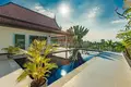 villa de 5 dormitorios 300 m² Ban Kata, Tailandia