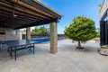 5 bedroom villa 332 m² Pano Akourdaleia, Cyprus