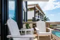2 bedroom condo 125 m² West End, Honduras