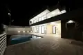 4-Schlafzimmer-Villa 227 m² Budva, Montenegro