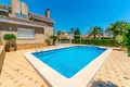 4 bedroom house 404 m² Torrevieja, Spain