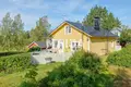 2 bedroom house 100 m² Vasarankyla, Finland