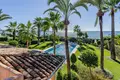 Дом 10 комнат  Estepona, Испания