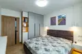 Mieszkanie 4 pokoi 83 m² Borowlany, Białoruś