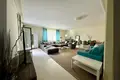Квартира 2 комнаты 117 м² Тиват, Черногория