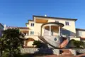 7 bedroom villa 505 m² Pobri, Croatia