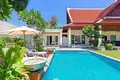 Villa de tres dormitorios 180 m² Phuket, Tailandia