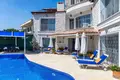 Villa de 5 habitaciones 240 m² Kas, Turquía