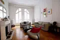 Stadthaus 5 Schlafzimmer 350 m² Paris, Frankreich