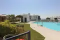 Mieszkanie 2 pokoi 146 m² Fuengirola, Hiszpania