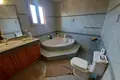 4 bedroom house 400 m² Parekklisia, Cyprus