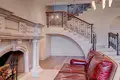 6 bedroom house 1 000 m² Soloslovo, Russia