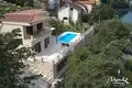 4-Schlafzimmer-Villa 372 m² Kotor, Montenegro