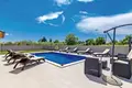 4 bedroom Villa 170 m² Grad Pula, Croatia