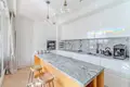 Mieszkanie 3 pokoi 91 m² Warszawa, Polska