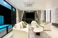 Villa de tres dormitorios 225 m² Karon, Tailandia